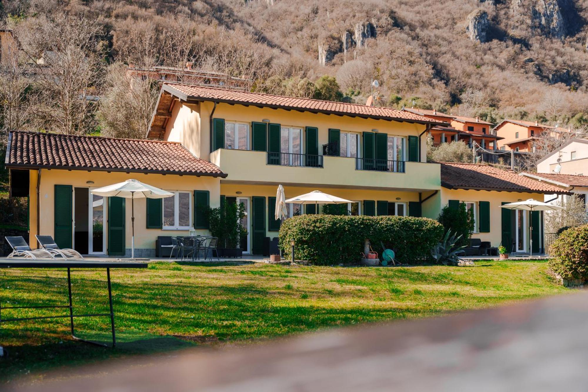 Villa Oliveto Apartments Oliveto Lario Екстериор снимка